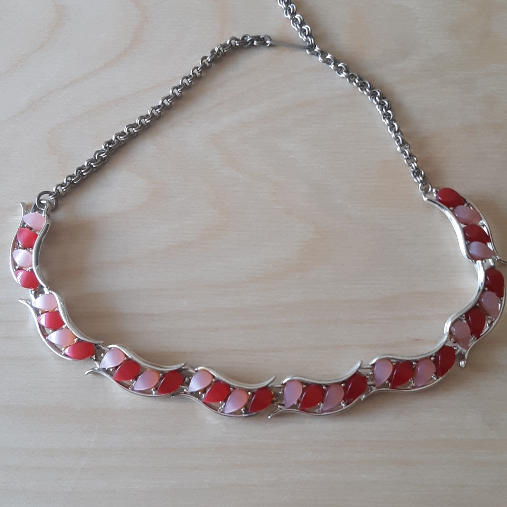 Vintage red and pink choker